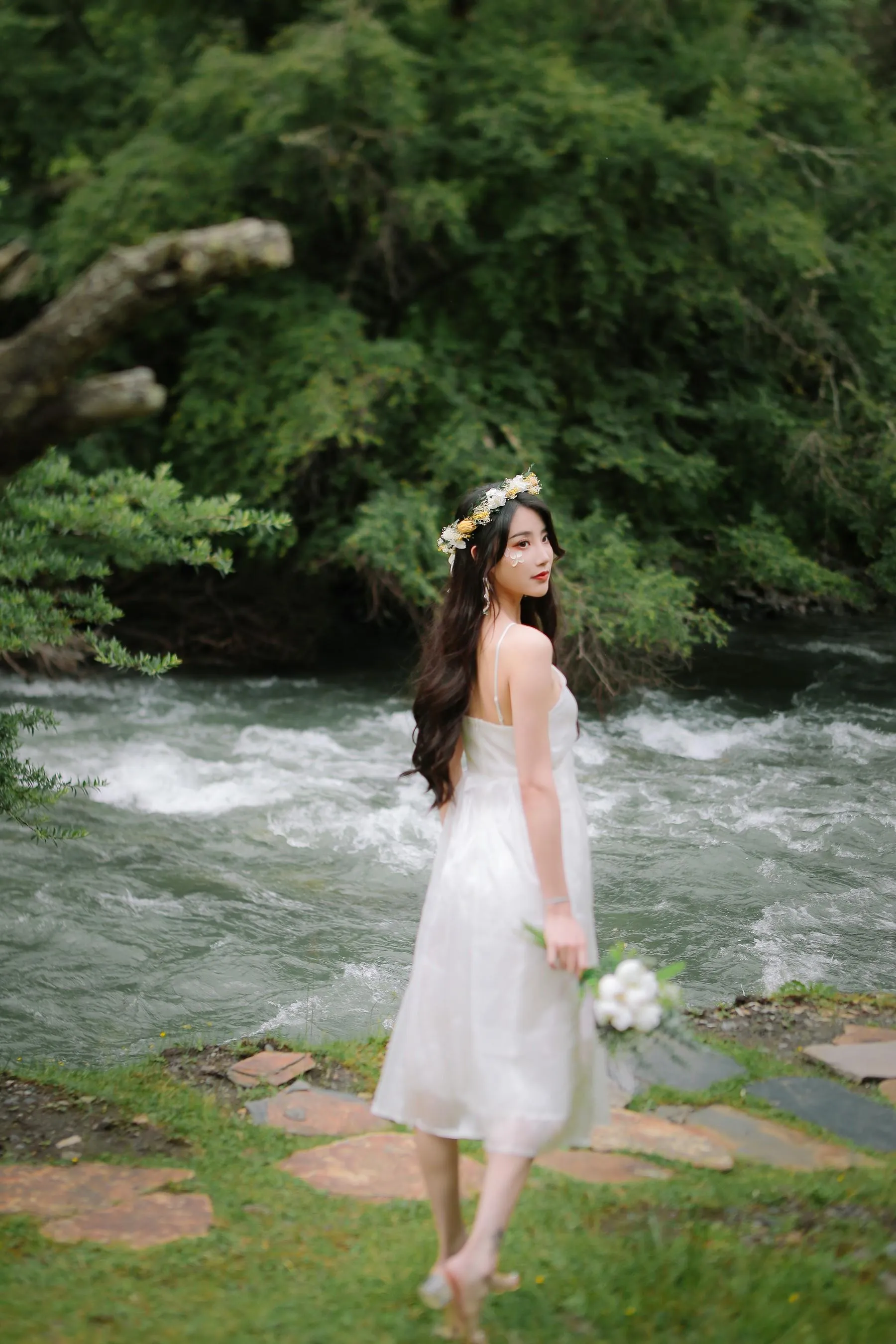 [YITUYU艺图语]2022.02.02 夏风如歌 婷婷 [34P]插图2
